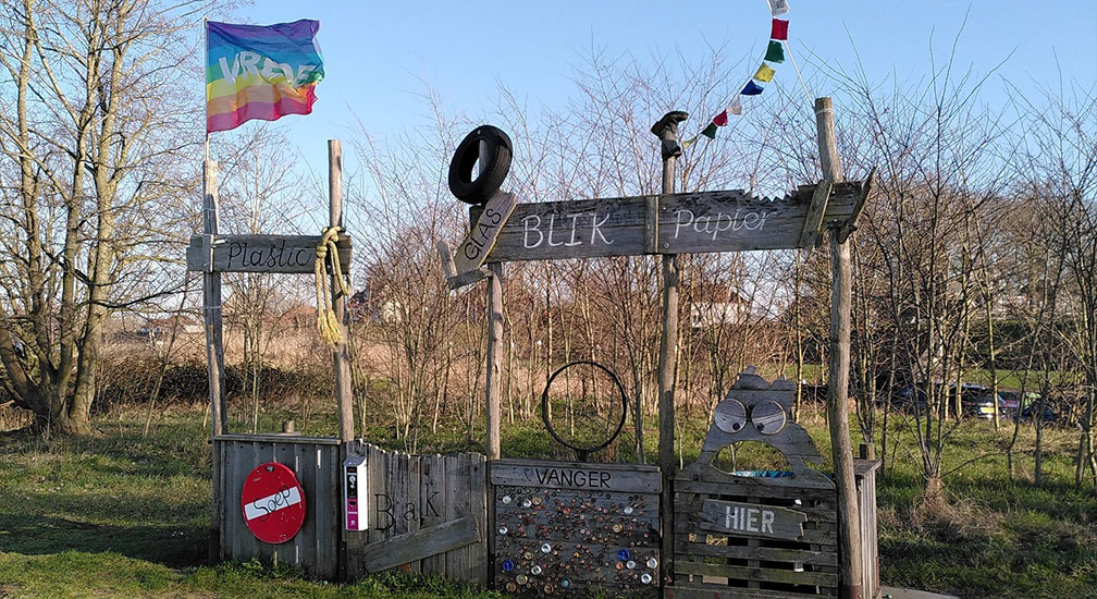 Binnen onszelf en naar elkaar toe ervaren, dat vrede tot onze menselijke mogelijkheden behoort