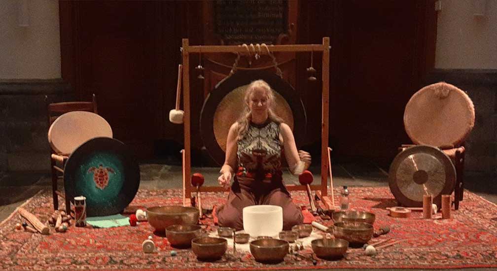 Klankbelevingsconcert - Pia Brand, Heart Tuned Sounds